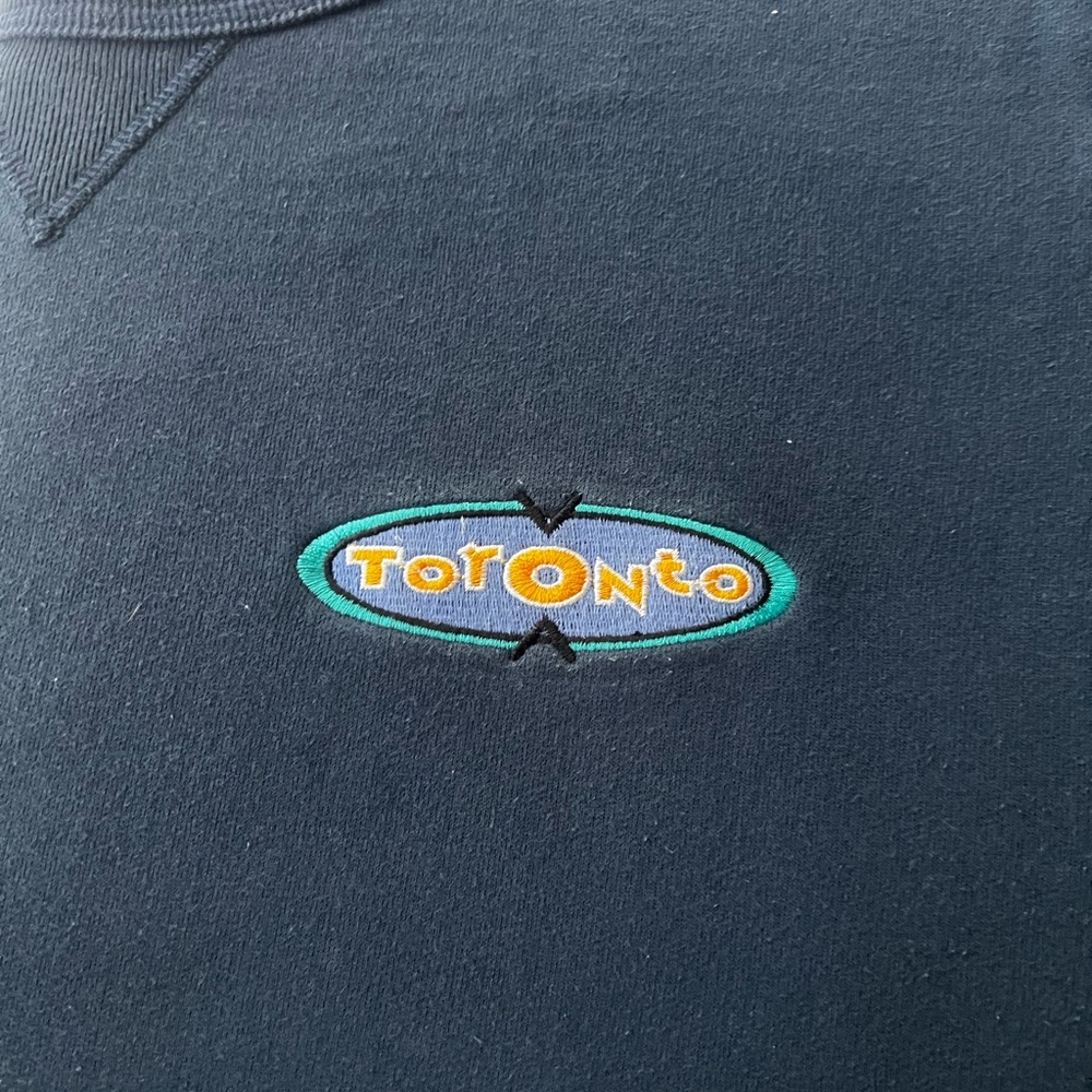 (Oh yes) Toronto Canada Vintage 90's Pullover Crewneck
Sweatshirt L Navy Blue